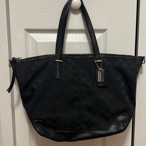 Coach Signature Bleecker Satchel/Top Handle Bag Black Bag.